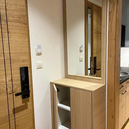 Apartment 404 Zlatni Javor