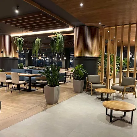 Apartment 404 Zlatni Javor *